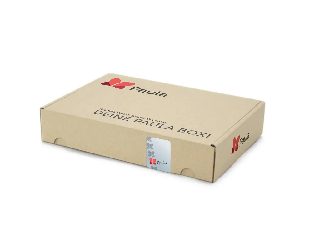 Postpaket mit Paula-Logo.